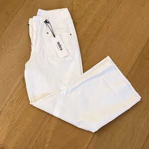 Chic White High Rise Wide-Leg Jeans NWT